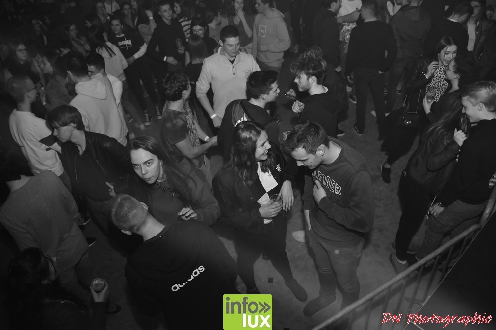 //media/jw_sigpro/users/0000002463/bal des rethos izel/k 185